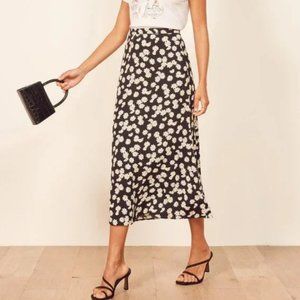 Reformation Bea skirt size 2 in Daisy Chain